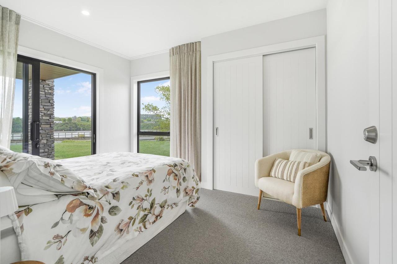 Lakeside Karapiro Downstairs Apartment เคมบริดจ์ ภายนอก รูปภาพ