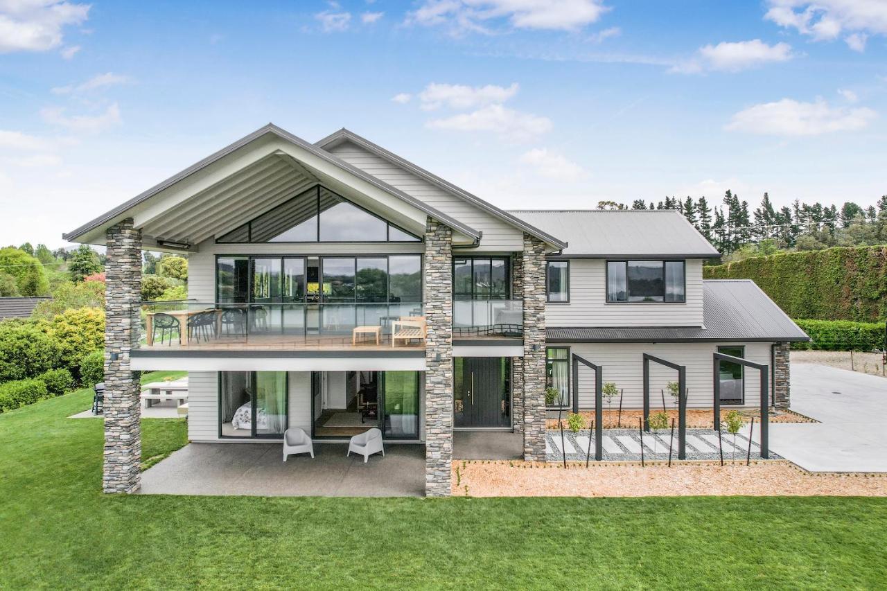Lakeside Karapiro Downstairs Apartment เคมบริดจ์ ภายนอก รูปภาพ
