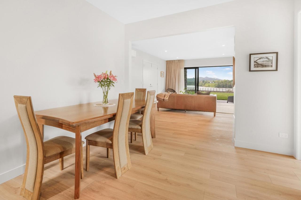 Lakeside Karapiro Downstairs Apartment เคมบริดจ์ ภายนอก รูปภาพ
